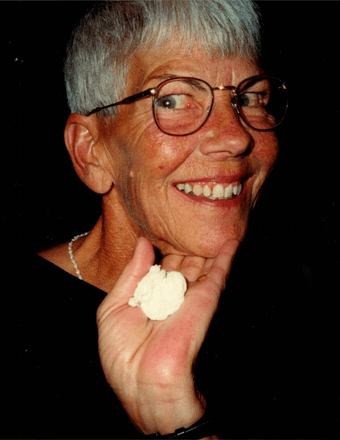 Ellen  Carol Hills Obituary